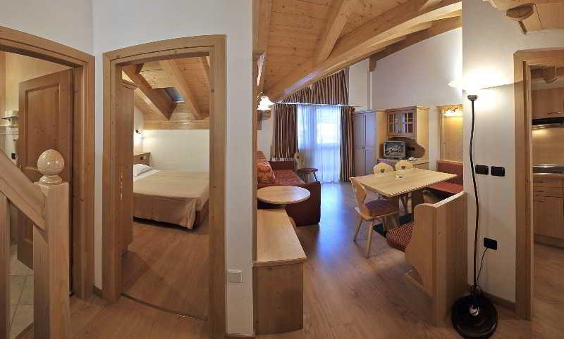 سان مارتينو دي ديكاسْتْرْ Residence Pez Gajard المظهر الخارجي الصورة
